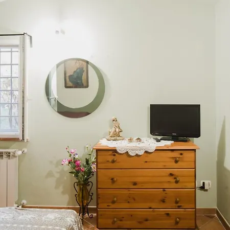 Apartment Rustic House Near With Private Parking And Garden! Lucca